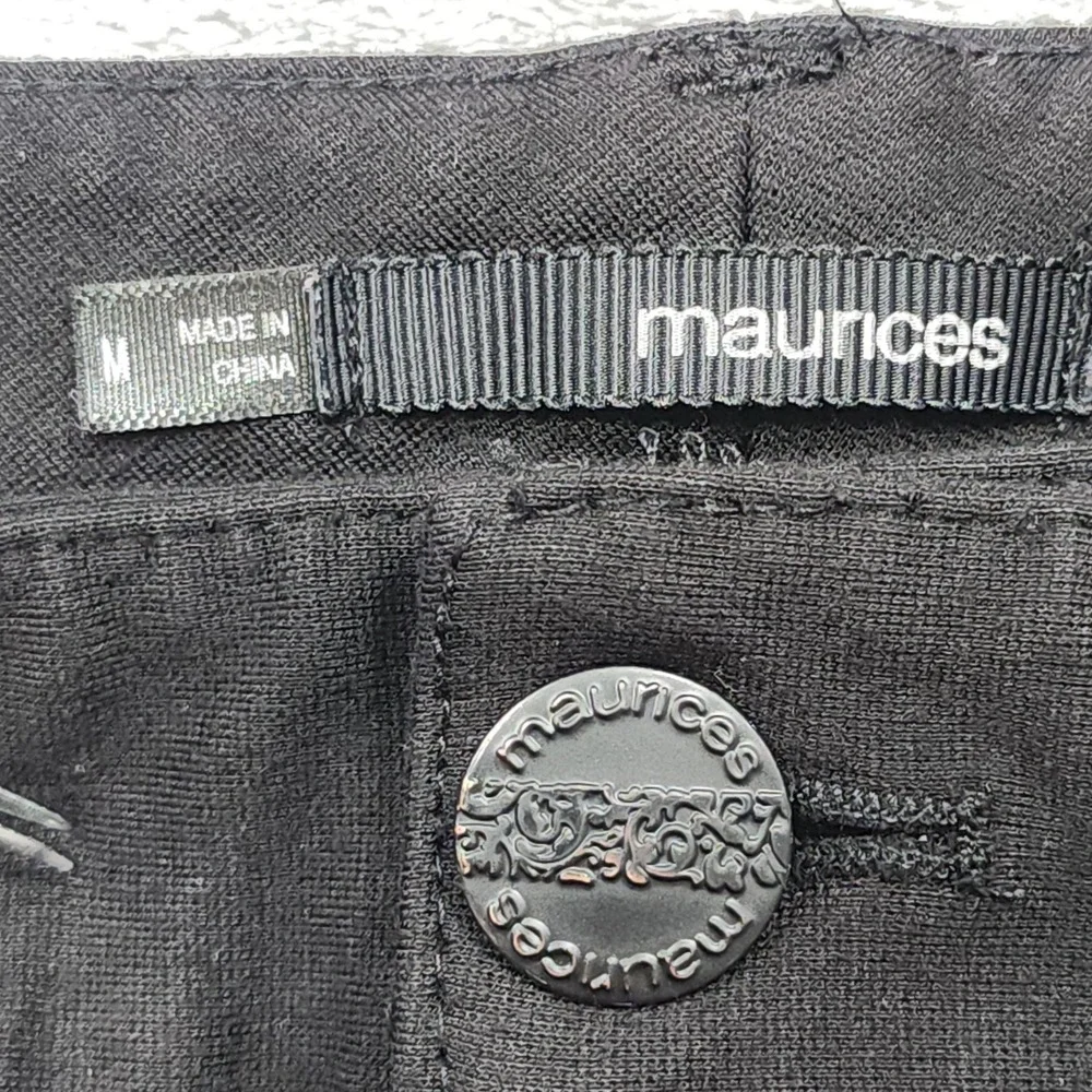 Maurices Shorts Womens M Black Chino Cuffed Stretch 5 Pocket Casual Summer